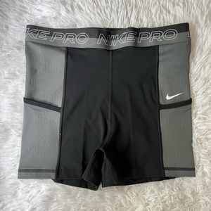 ✰ nike pros ✰